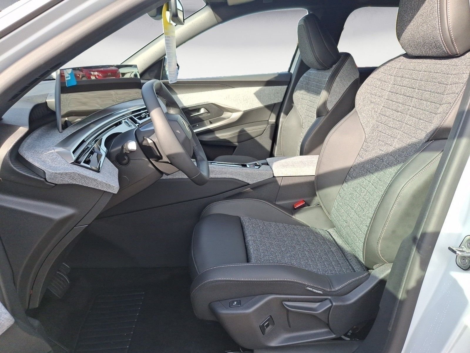 Peugeot 5008 - Bild 8