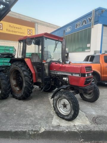 Case IH 733