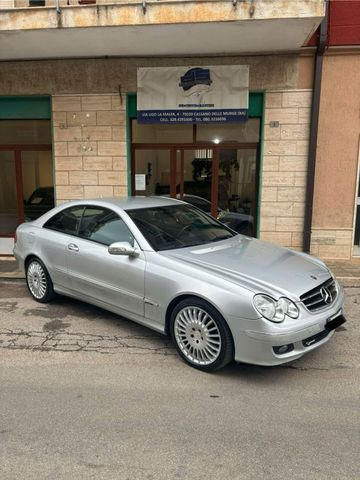 Mercedes-Benz Mercedes-benz CLK 220 CDI cat Elegance