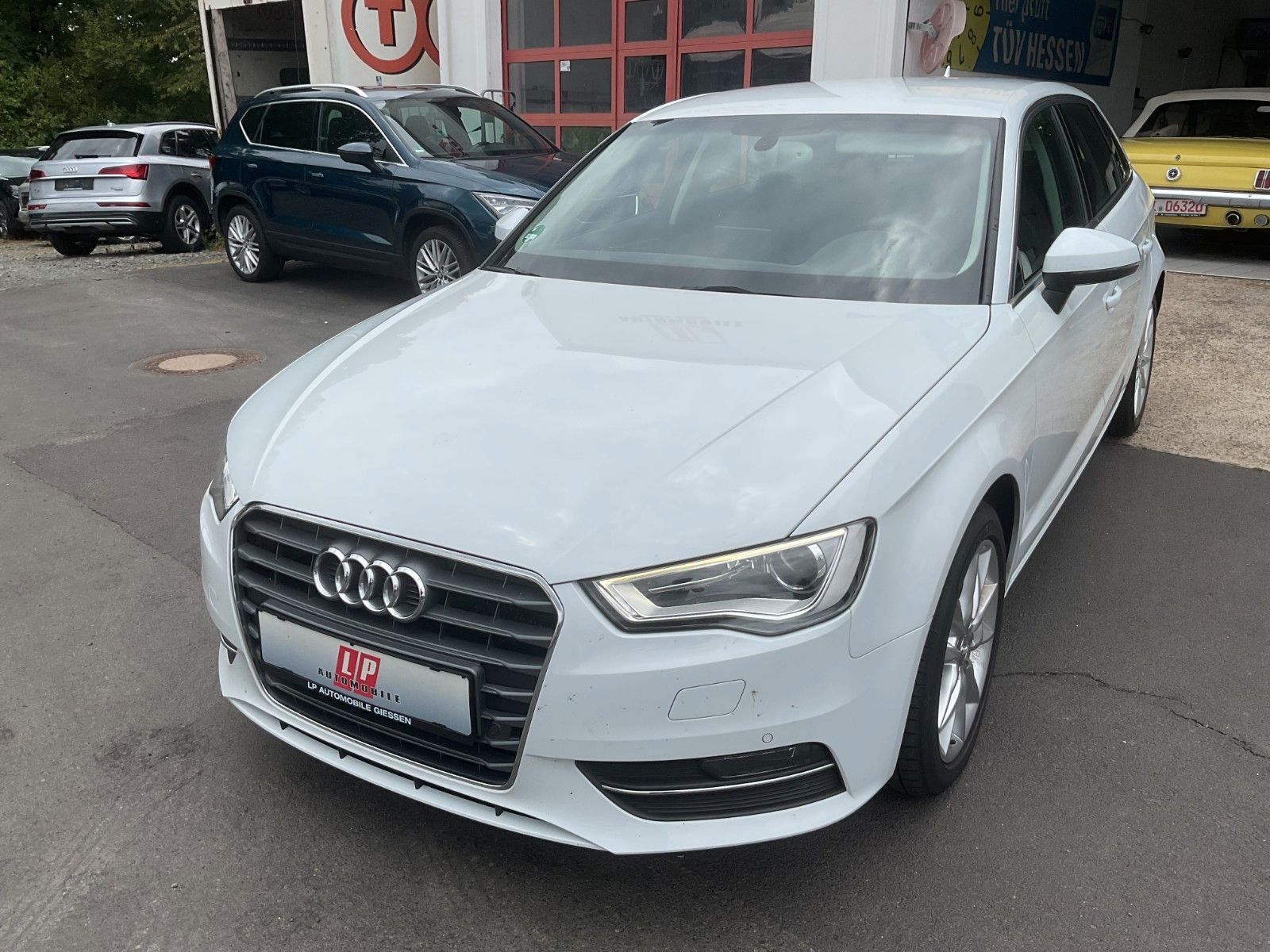 Audi A3 - 1
