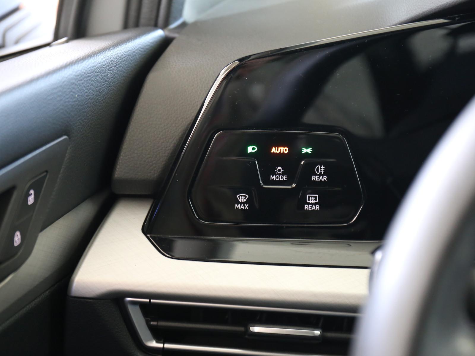 Volkswagen Golf Life 2.0TDI LED NAVIGATION PRO SHZ ACC APP, миниатюра 25