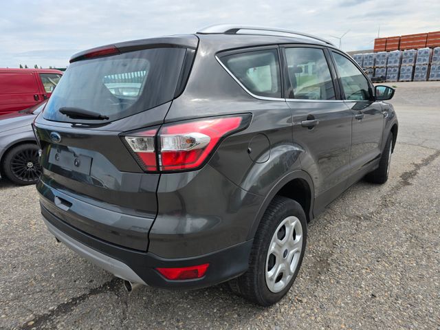 Ford Kuga Cool & Connect