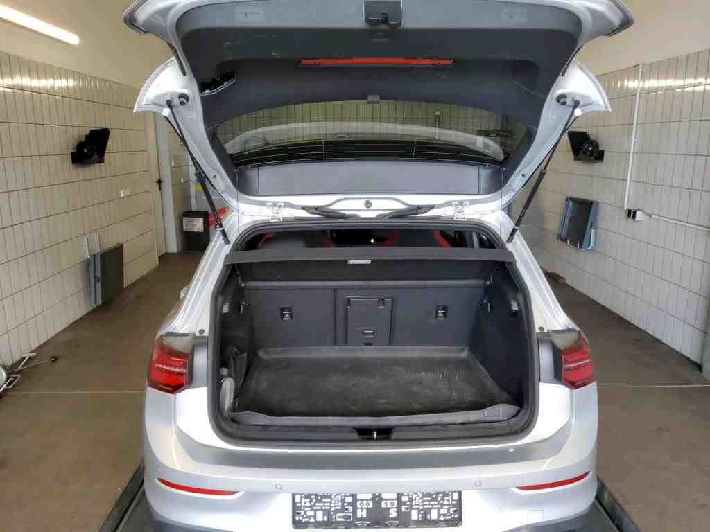 Volkswagen Golf - Bild 8