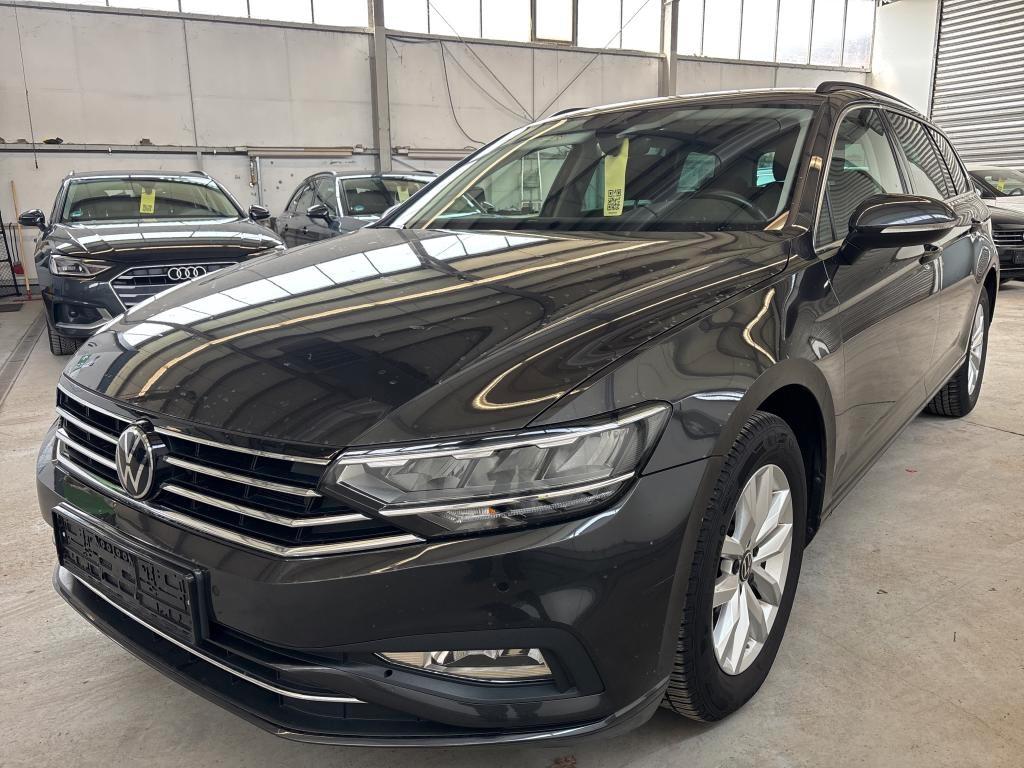 Volkswagen Passat Variant Business 2.0TDI DSG Navi AHK SHZ