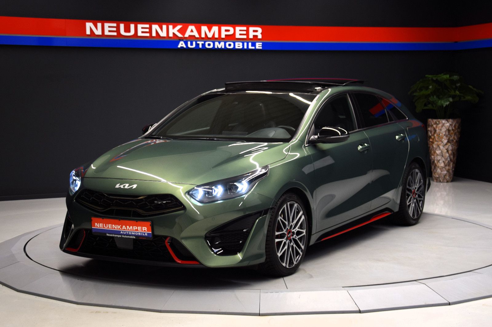 Fahrzeugabbildung Kia pro cee'd / ProCeed GT PANO ACC JBL Kamera