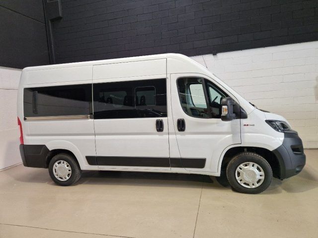 Fiat FIAT Ducato 30 2.3 MJT 140CV PC-TN Panorama 9 PO imagem 3