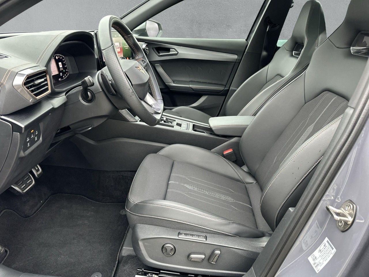 Fahrzeugabbildung CUPRA Formentor VZ 2.0 TSI 245 PS DSG