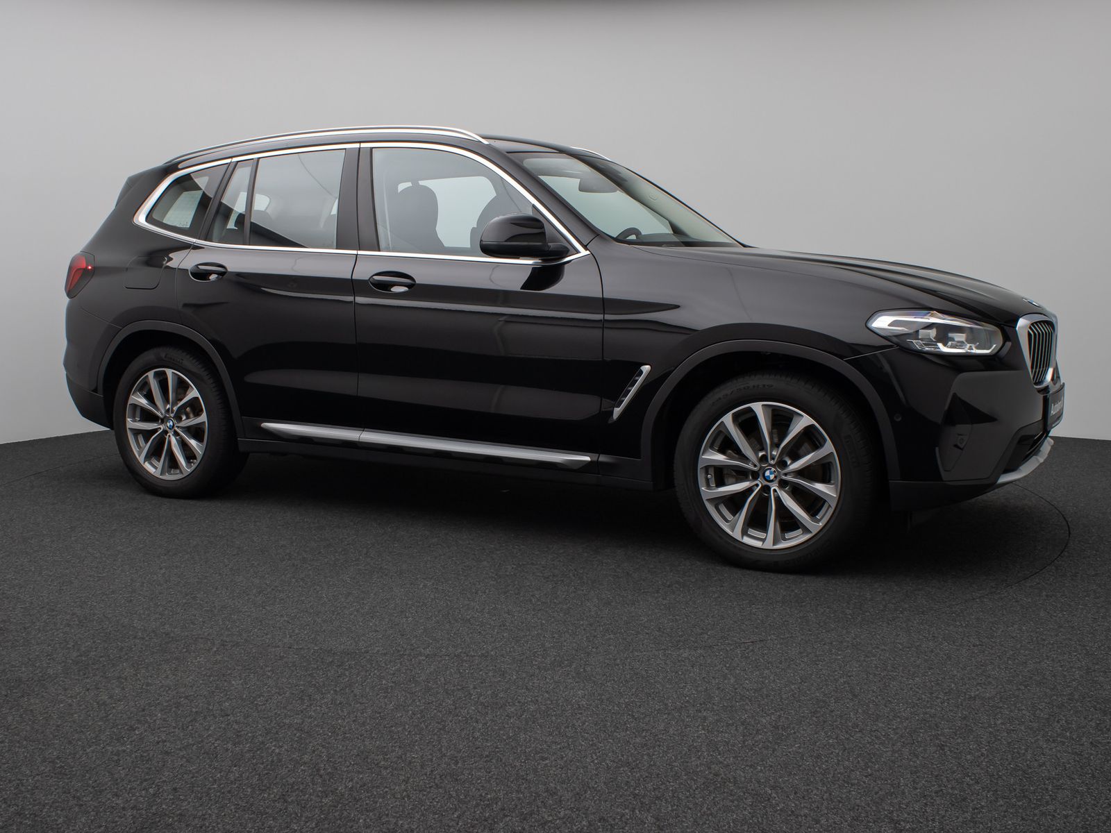 Fahrzeugabbildung BMW X3 xD20i Kamera DAB HiFi Leder M Sport 19Zoll