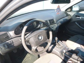 BMW 320 - 6