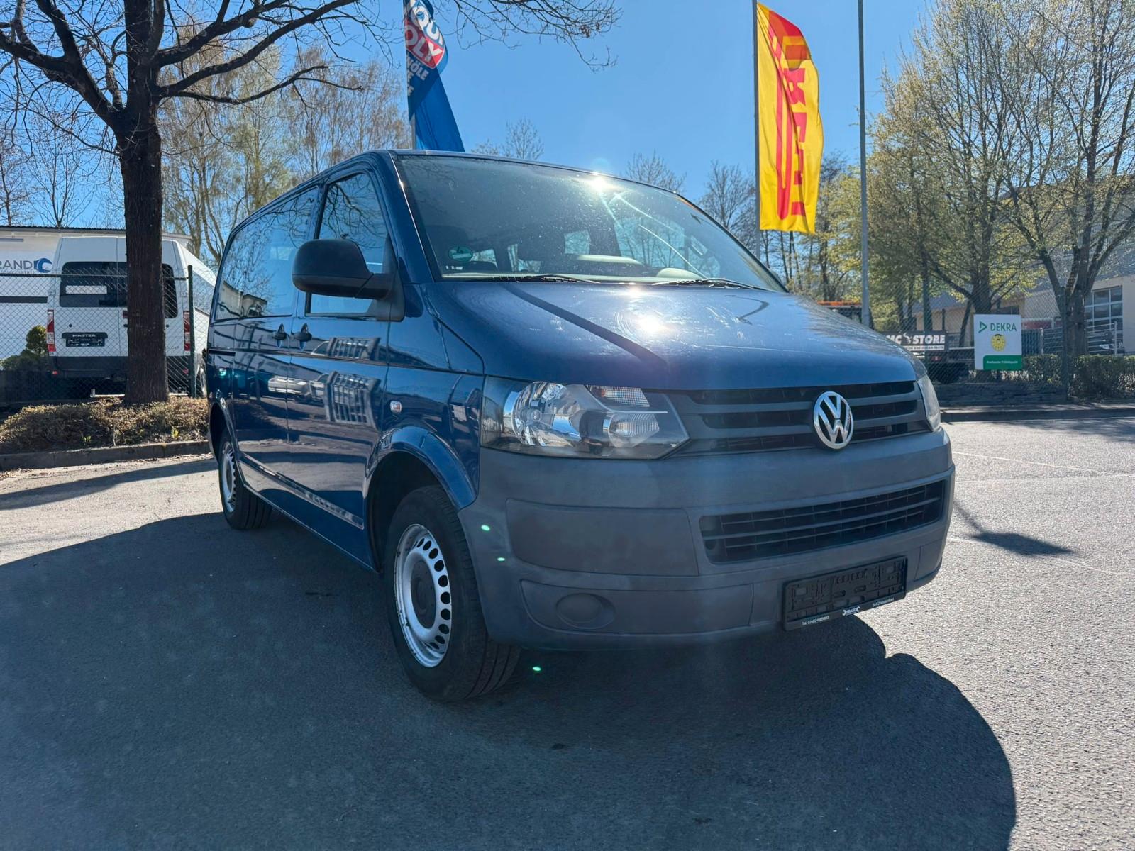Volkswagen T5 Transporter*1Hand*8Fach*TüvNEU*9Sitzer*Servic