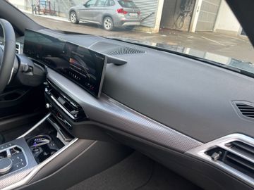 BMW 320i xDrive M Sportpaket HiFi DAB LED RFK Shz