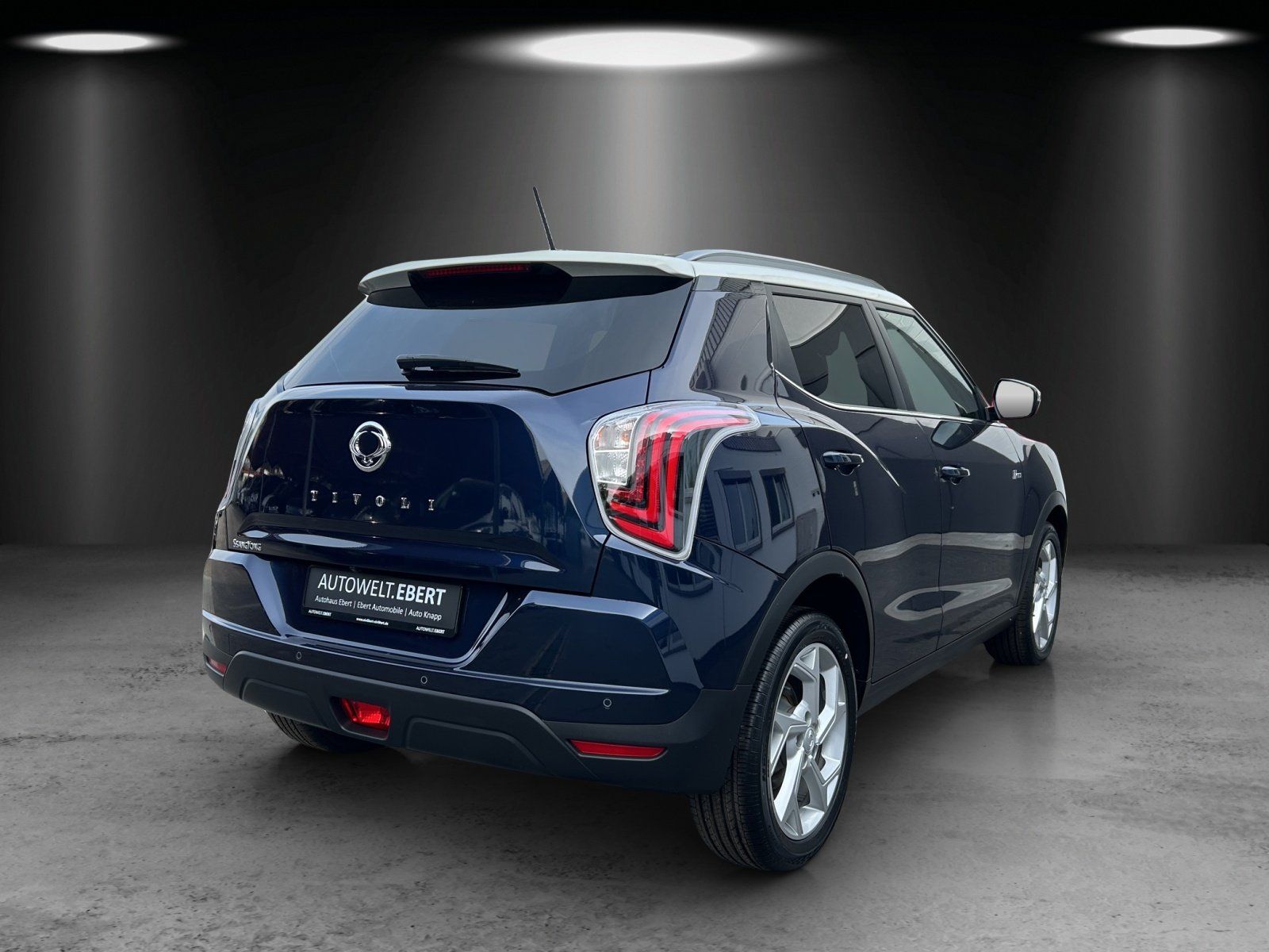 Fahrzeugabbildung Ssangyong Tivoli Fizz 1.5 T-GDI KAMERA/SHZ/NAVI/PDC/DAB/