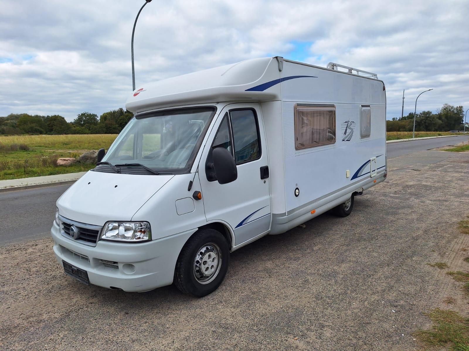 Bürstner T602/ teilintegriert
