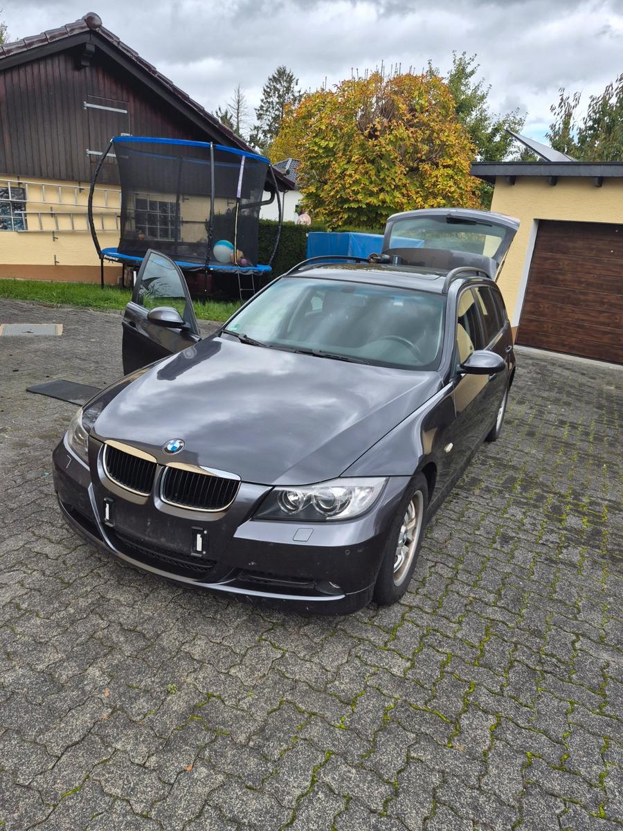 BMW 320 2006 — photo 5