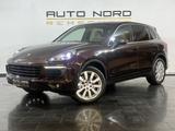 Porsche Cayenne S Diesel *PDLS*Memory*14-Wege*AHK*1.Hand - Porsche: Violett