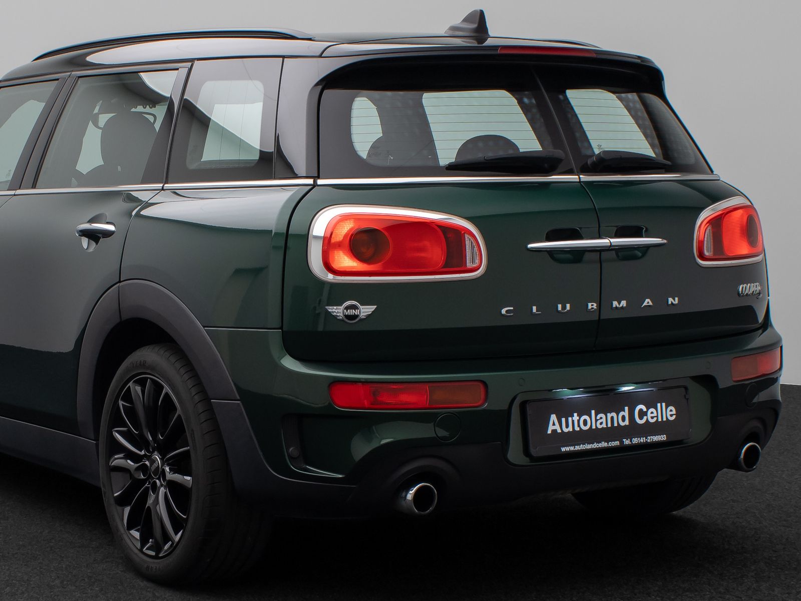 Fahrzeugabbildung MINI Cooper S Clubman Navi Sitzhz Tempomat 8Fach PDCh