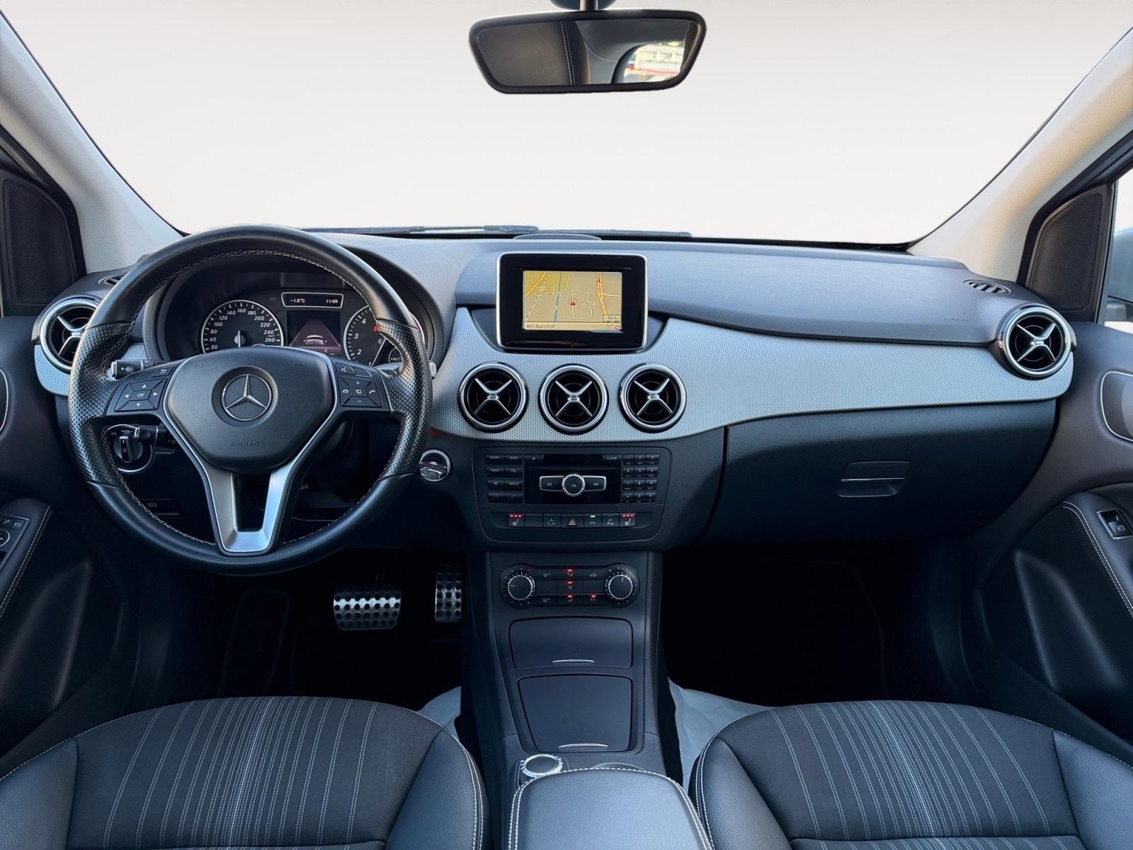 Mercedes-Benz B 180 CGI BE Automatik,Xenon,Distronic,SHZ,PTS