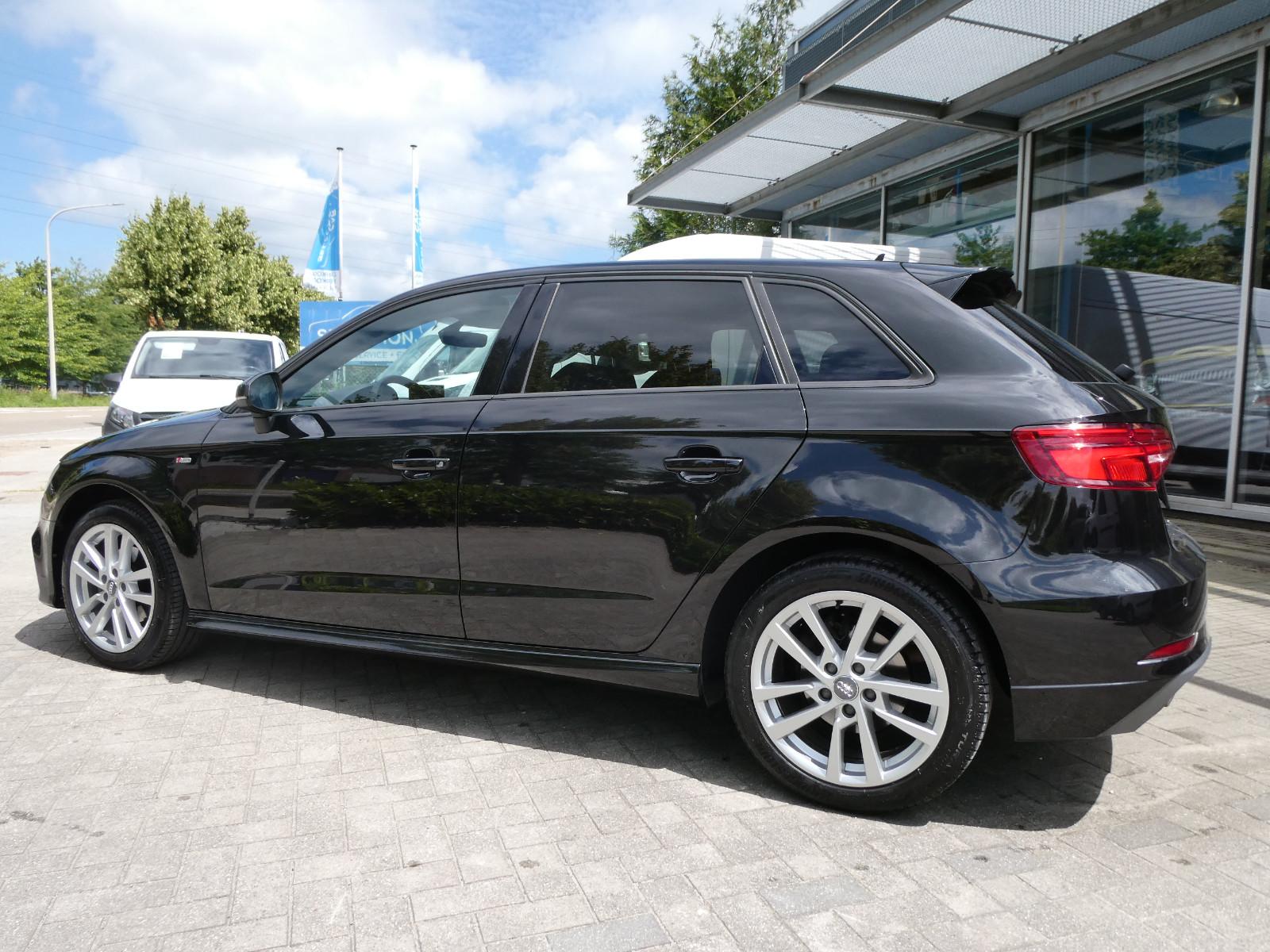 Audi A3 Sportback 30tdi S-Line *11.900+Mwst*