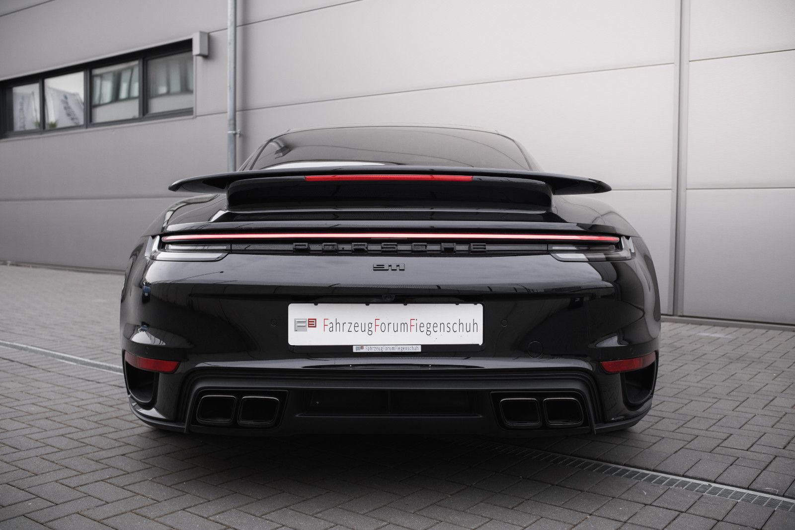 Fahrzeugabbildung Porsche 992/911 Turbo S-Heritage Paket-Nachtsicht-LED