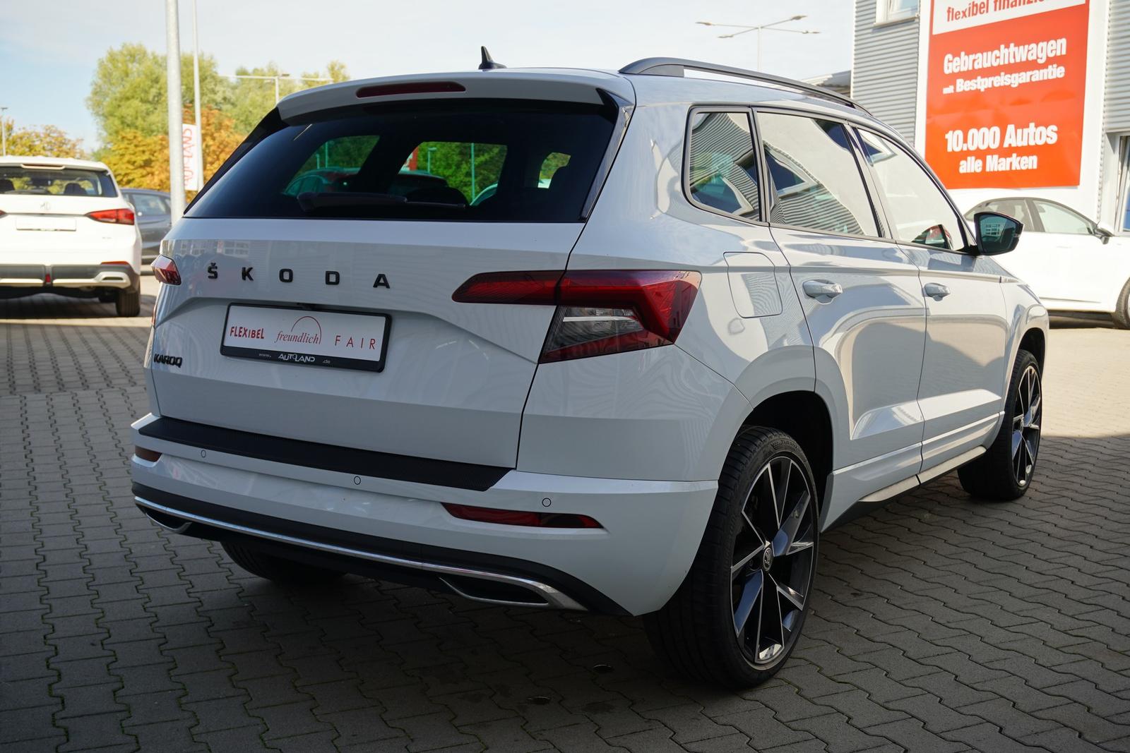 Skoda Karoq 1.5 TSI DSG Sportline LED Navi Kamera