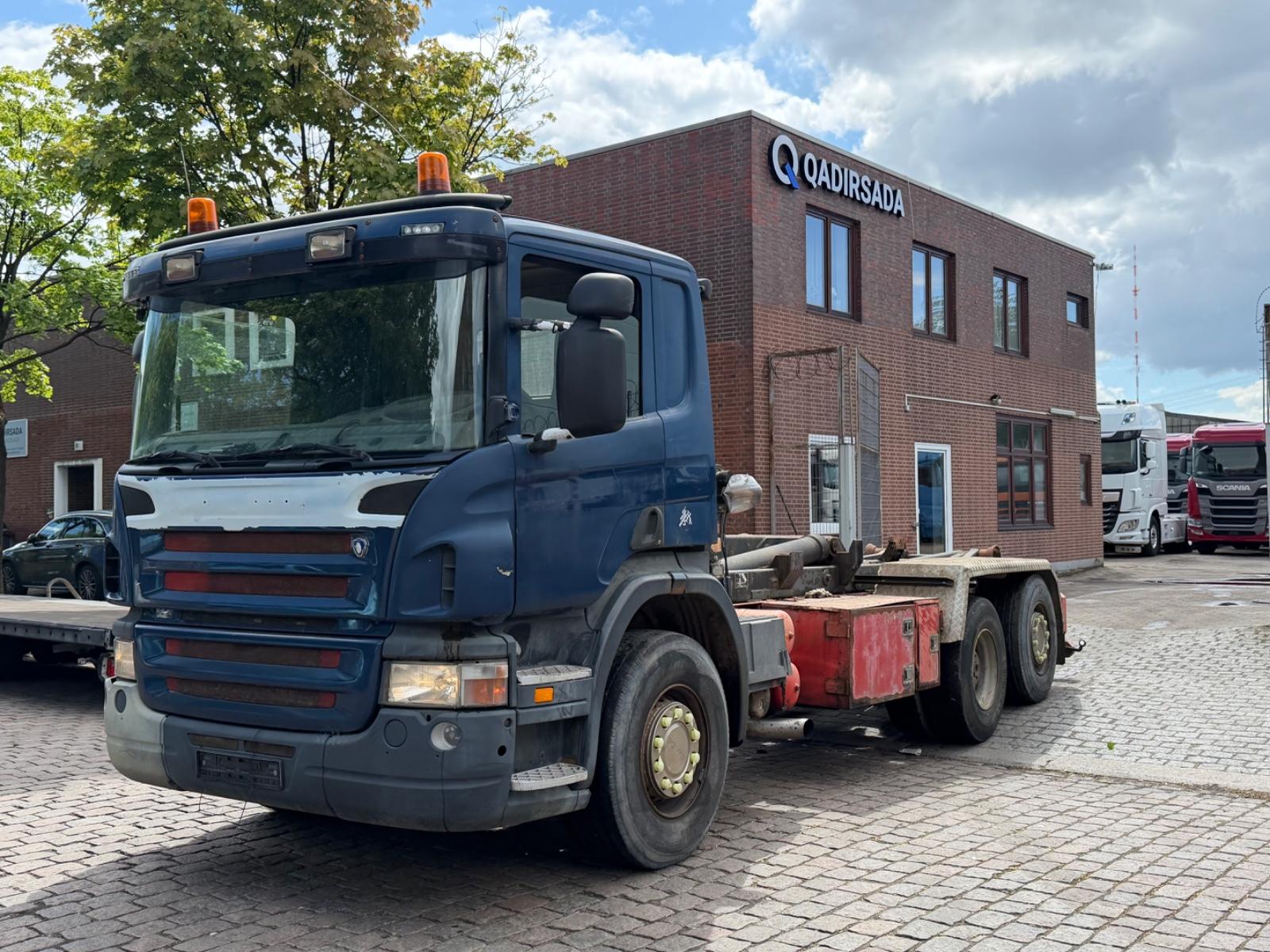 Scania P420 / 6x2 / Schalter / Meiller