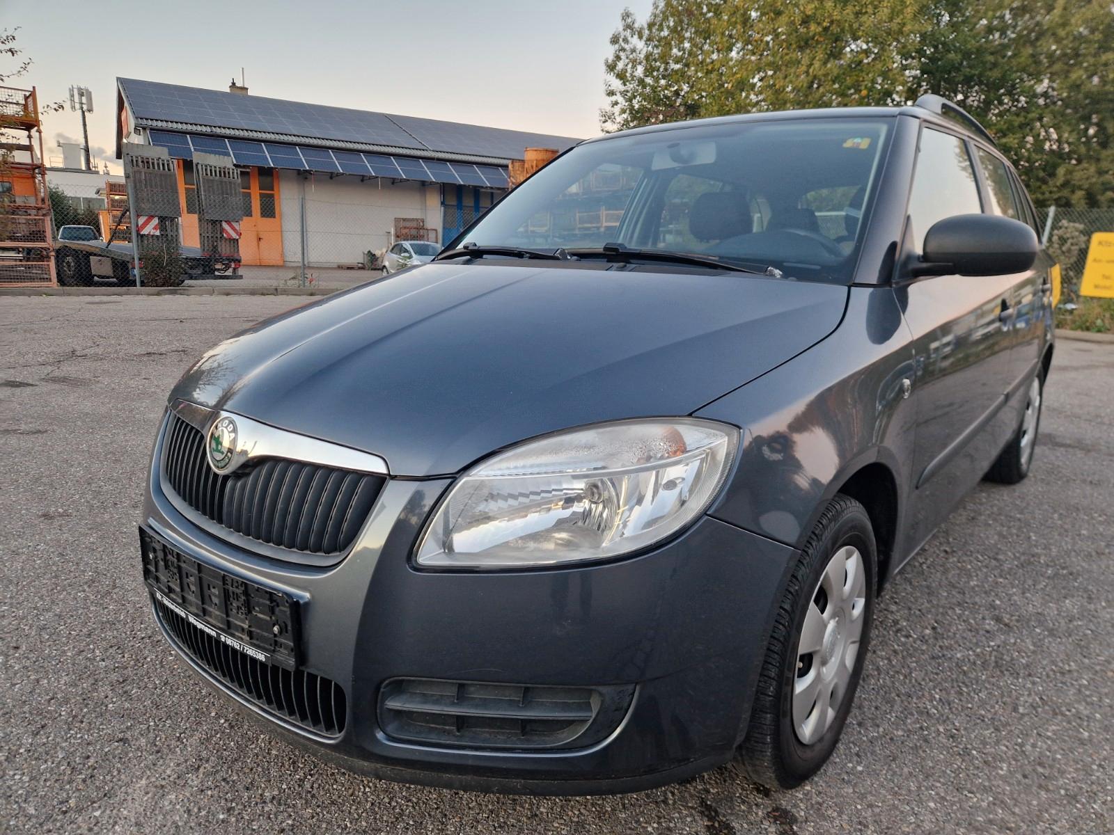 Skoda Fabia 2010 — photo 18