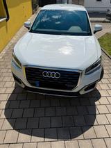 Audi Q2 1.4 TFSI COD S tronic - - Audi Q2 Gebrauchtwagen in München