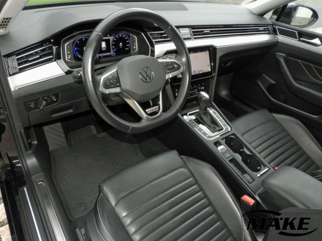 Passat Variant Elegance 2.0 TDI DSG 4m DCC AHV I