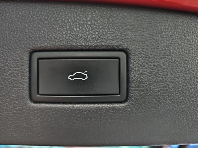 Fahrzeugabbildung Volkswagen Tiguan 1.4 eHybrid DSG Elegance LED-MATRIX AHK N