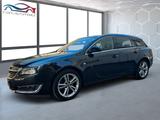 Opel Insignia 2,0 A Sports Tourer Innovation*LEDER* - Opel Insignia Gebrauchtwagen in Hamburg