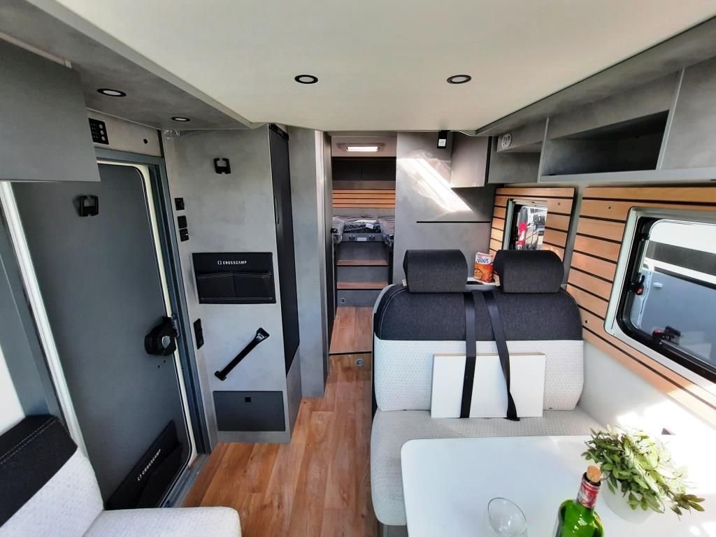 Fahrzeug Übersicht 6 Fahrzeugabbildung Crosscamp EXPDN 7.4 E Verfüg./Sparen Sie 5.558,- €