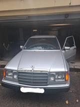 Mercedes-Benz 200 - Mercedes-Benz 200 in München