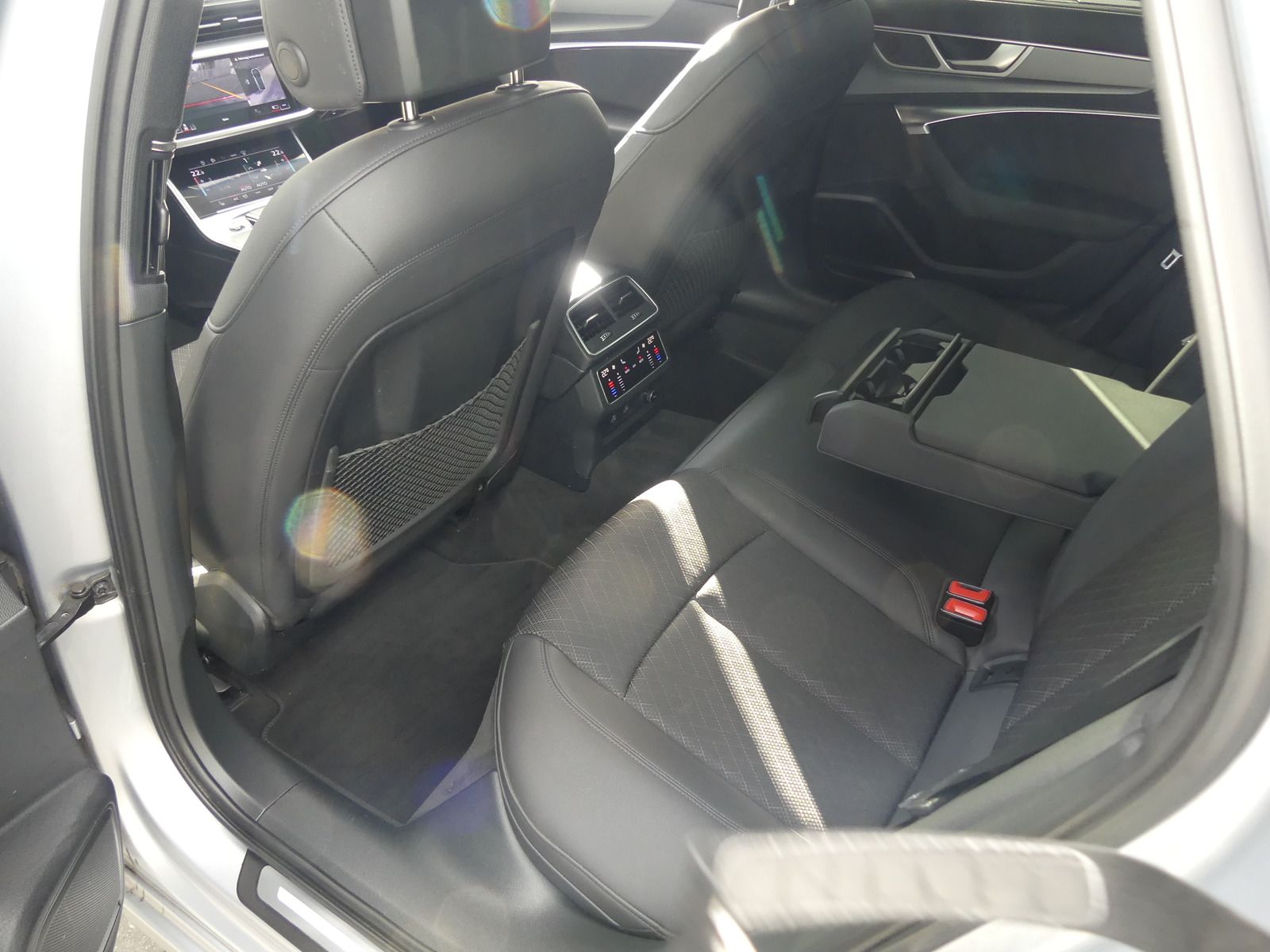 Audi A6 Avant 40 TDI quattro MATRIX AHK HEADUP STHZ foto 5