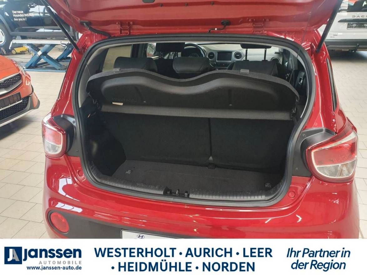 Fahrzeugabbildung Hyundai i10 Style/LED Tagfahrlicht/Sitz-Lenkradheizung