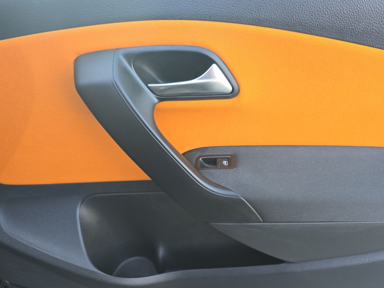 Fahrzeugabbildung Volkswagen Polo V CrossPolo