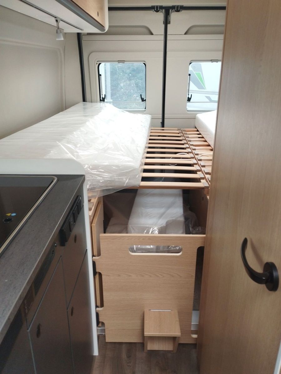 Fahrzeugabbildung Sunlight Adventure Cliff 602 Automatik, Dörr Edition, LTE