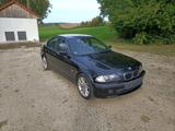 BMW 325i - - BMW 325 aus 2000: 325i