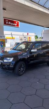 Suzuki Grand Vitara 1,9 DDIS  Vollausstattung - Suzuki Grand Vitara aus 2007 mit Diesel-Antrieb