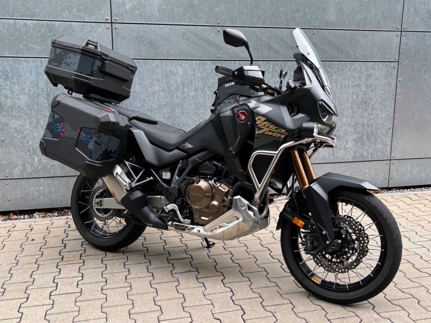 Fahrzeugabbildung Honda CRF 1100 Africa Twin Adventure Sports ES Koffer,