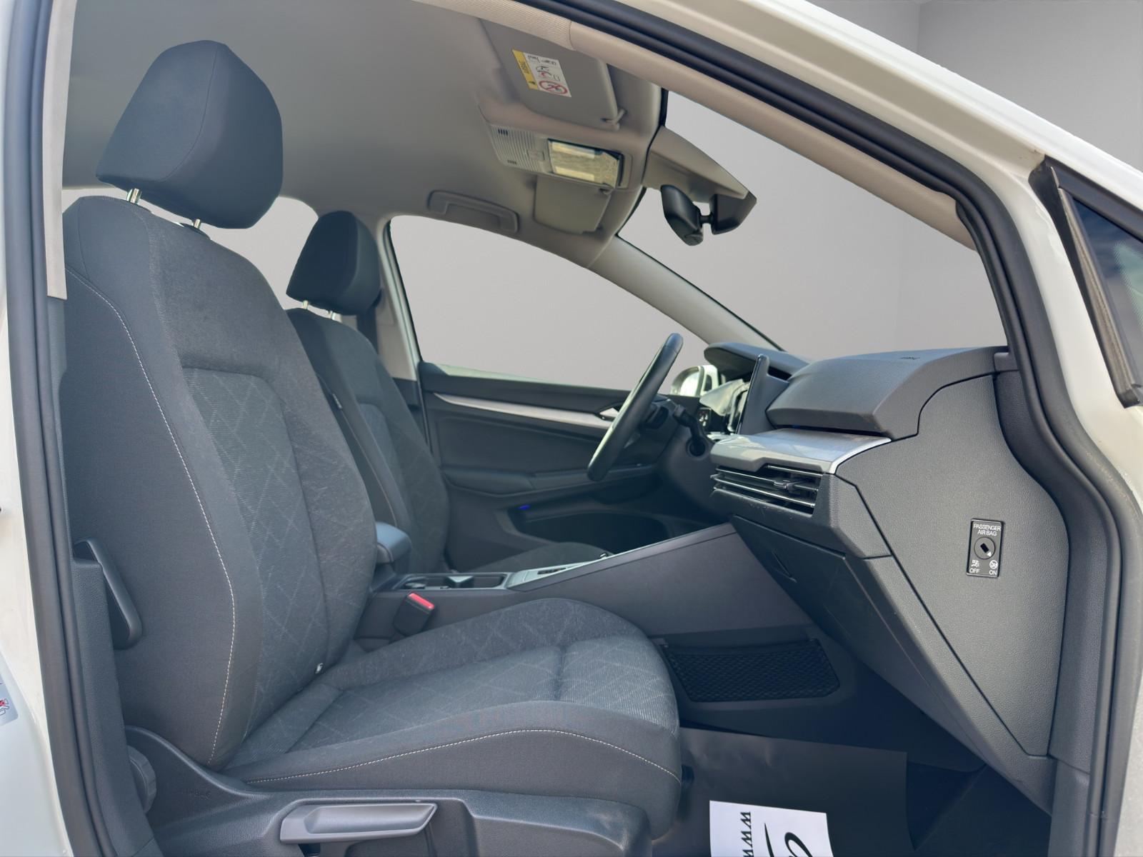 Volkswagen Golf VIII Lim. Life 1.0 eTSI ACC, миниатюра 22
