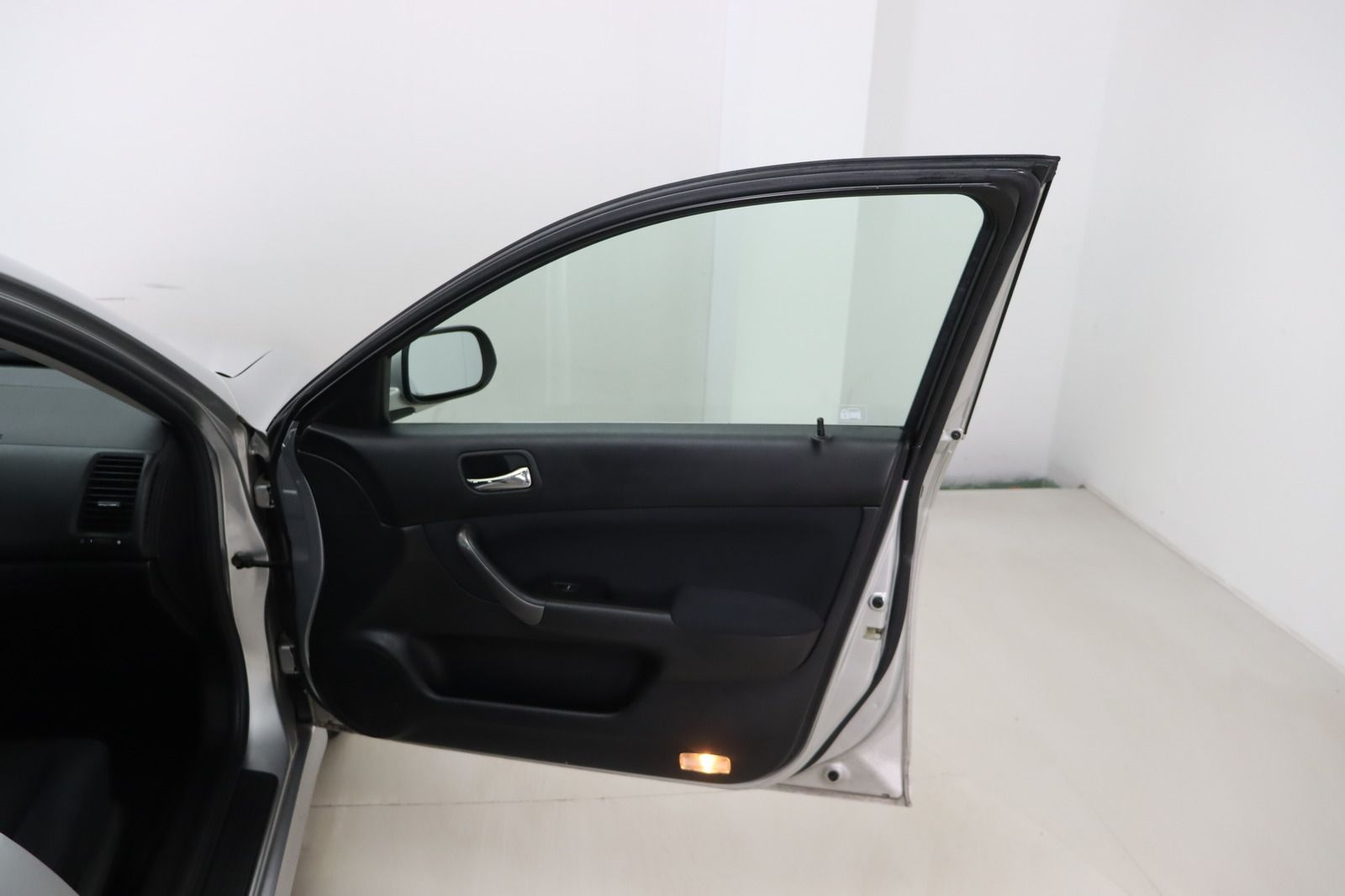 Fahrzeugabbildung Honda Accord Tourer 2.0 Comfort
