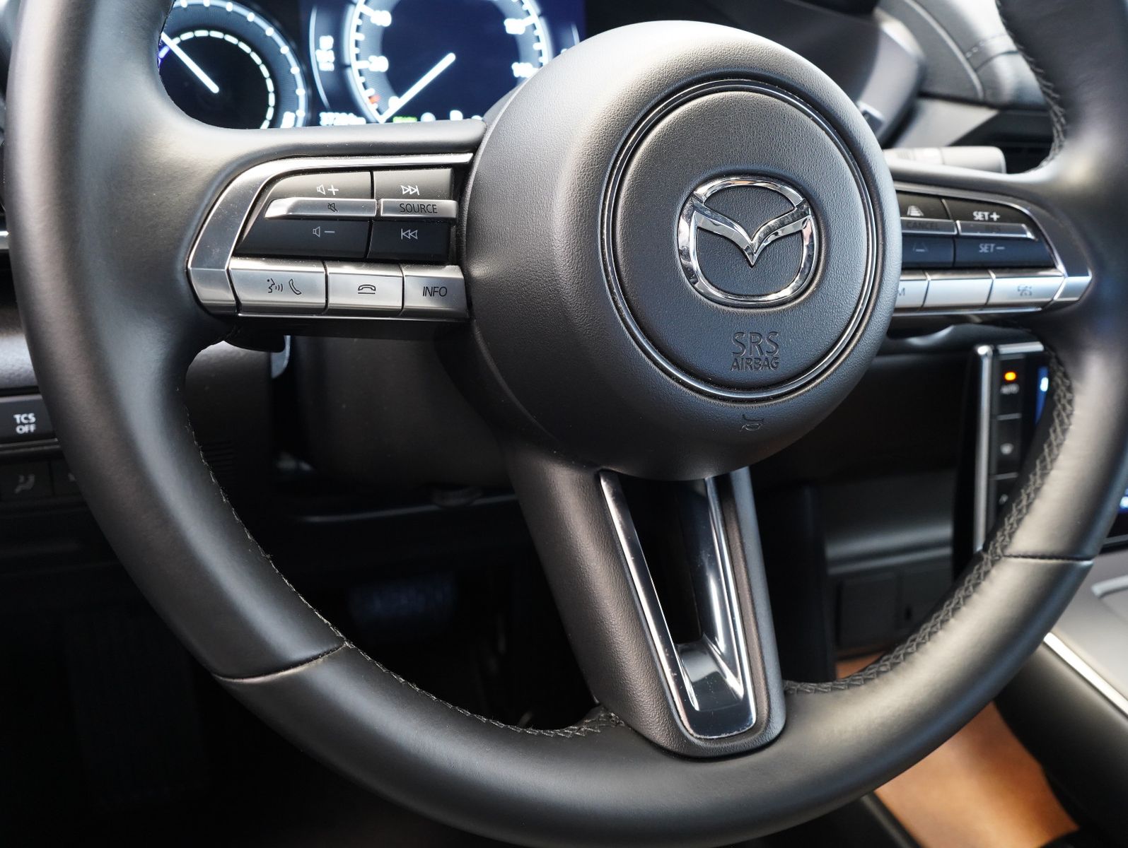 Fahrzeugabbildung Mazda MX-30 Ad'vantage MATRIX/HEAD-UP/KAMERA