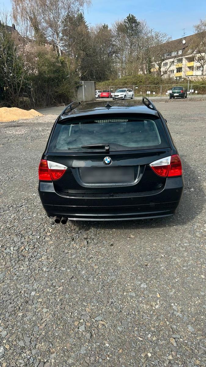 BMW 325 2005 — photo 5