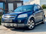 Chevrolet Captiva 2.0 D LT 4WD Exclusive - Chevrolet Captiva in Bochum