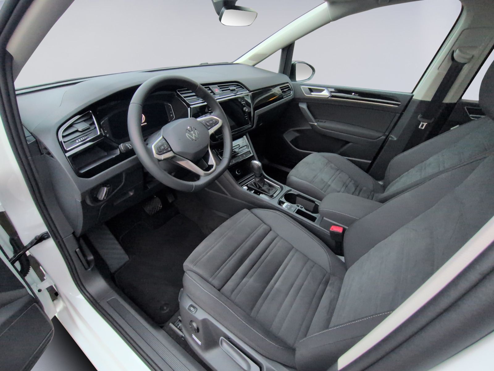 Touran Highline 1.5 TSI DSG STHZ+KINDERSITZ+AHK+