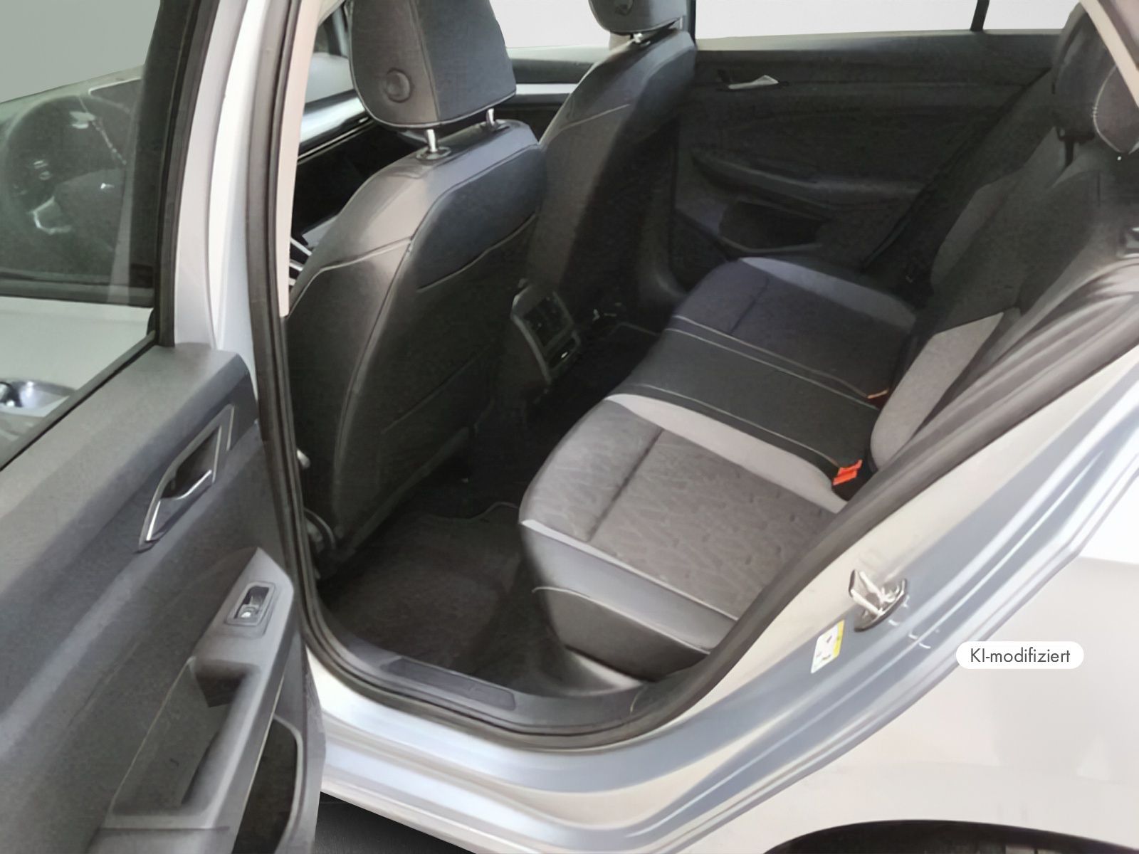 Volkswagen Golf - Bild 11