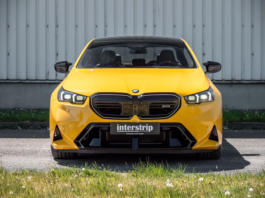 BMW M5 – 2 / 32