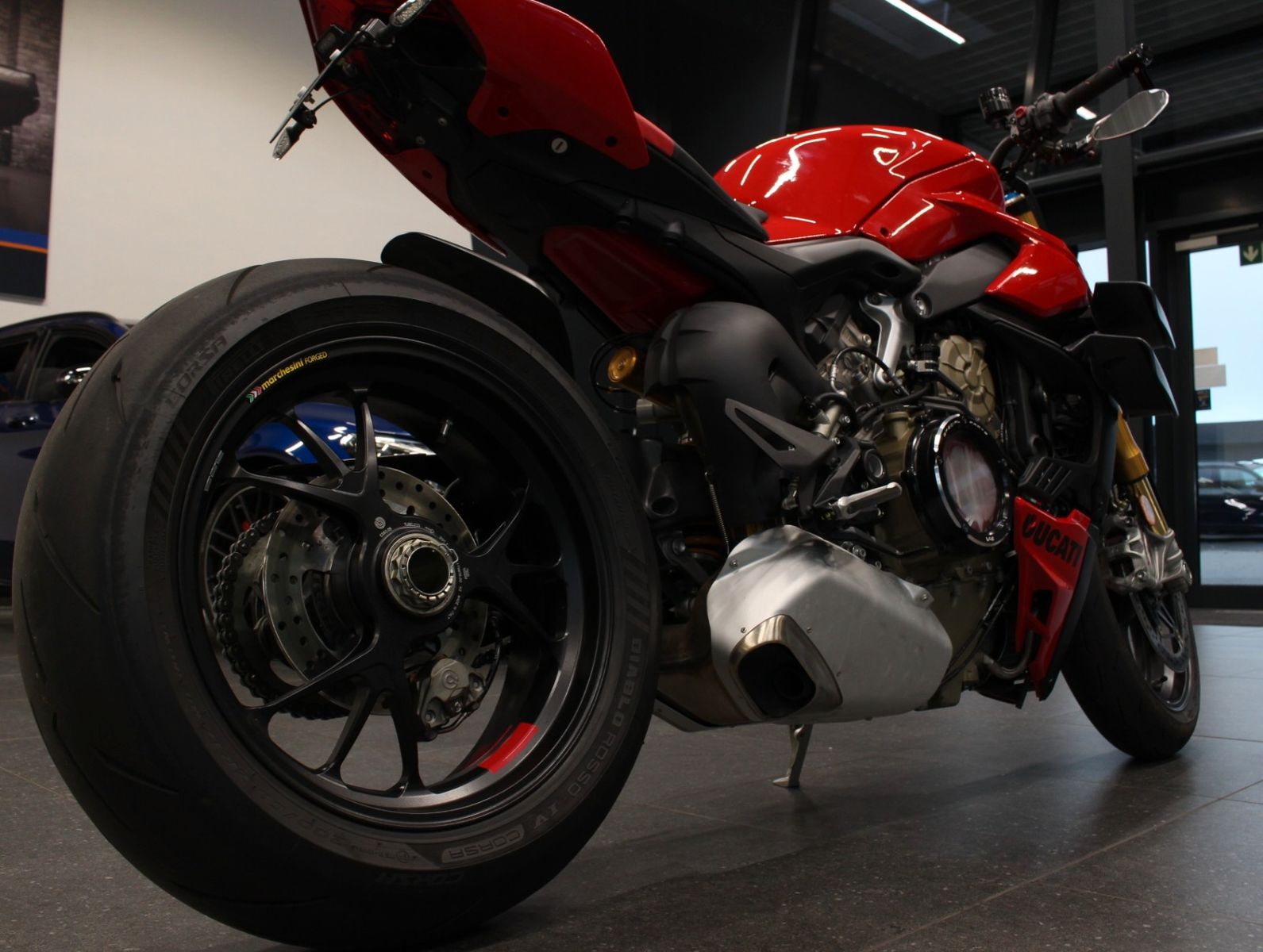 Fahrzeugabbildung Ducati Streetfighter V4 S* Carbon Umbau*1.Hand*TOP