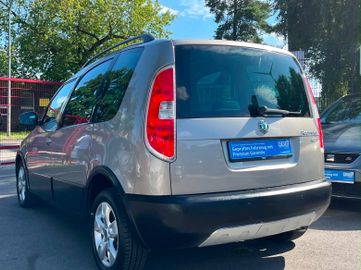 Skoda Roomster - 2