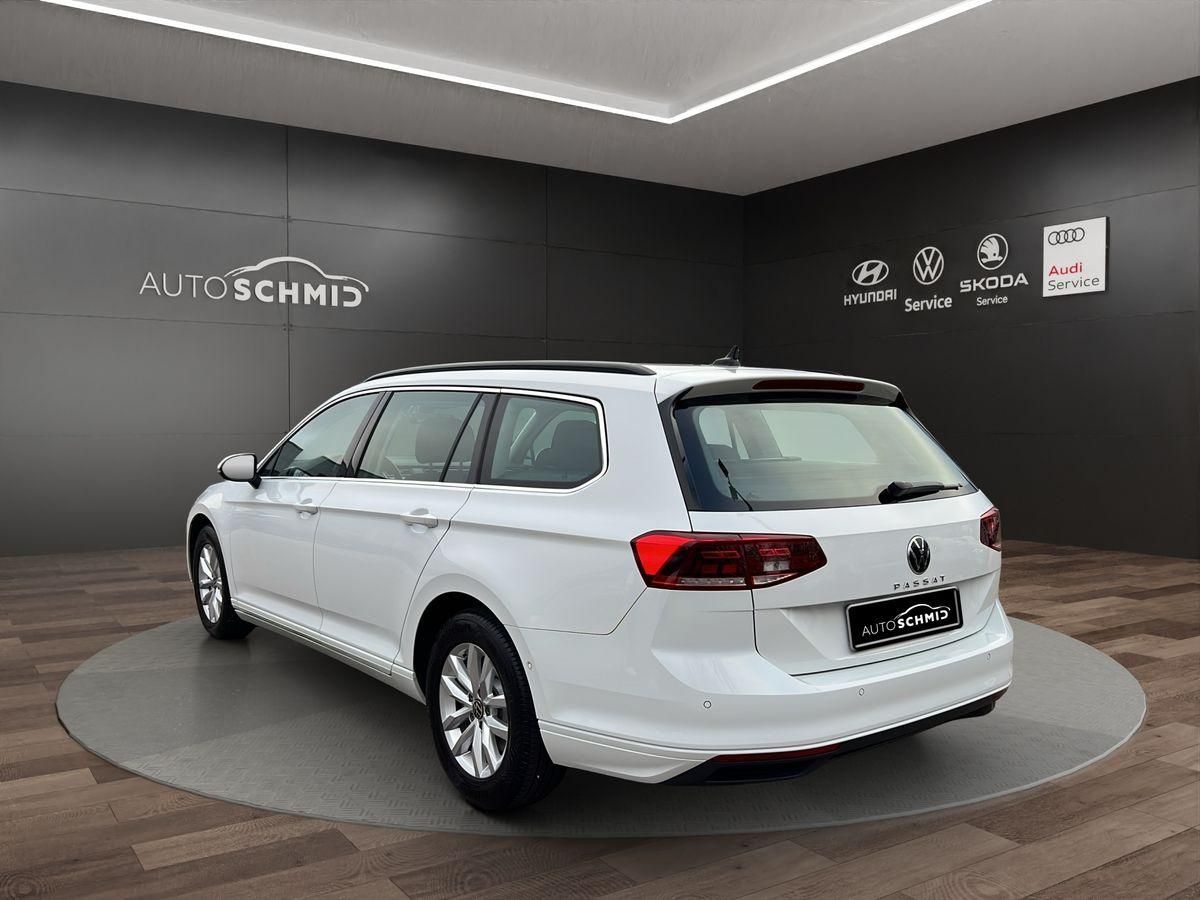 Passat Variant Business 2.0 TDI DSG RFK ACC NAVI